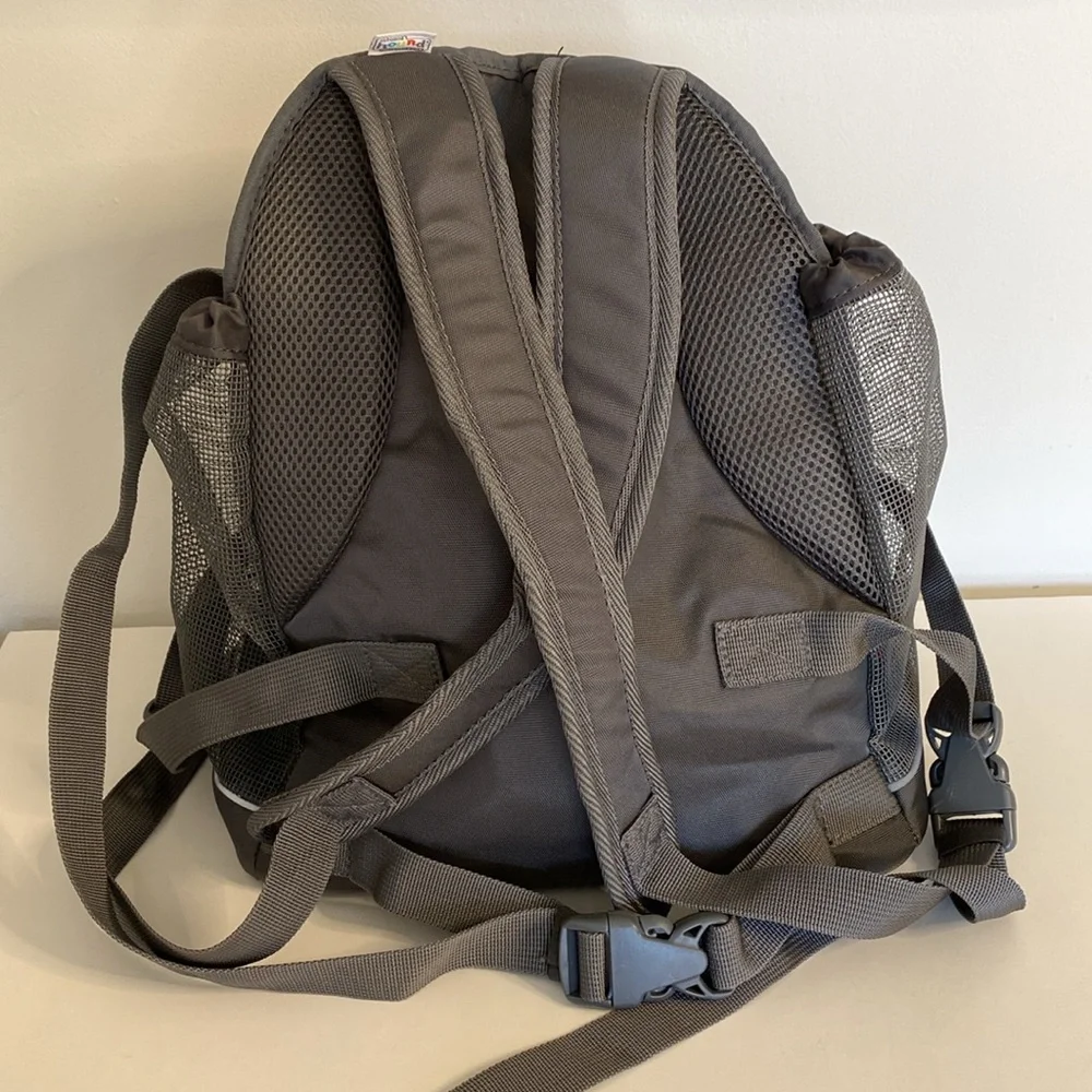 NEW Outward Hound Pet Carrier Bag Padded Gray Dog Cat Pooch Pouch Front Carrier